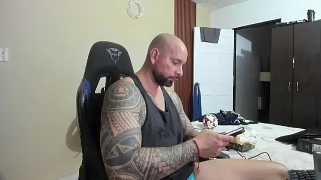SebaxttianCock online show from May 2026 11:12:02 PM