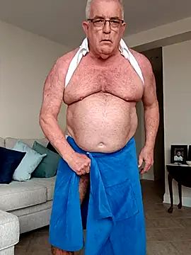 Snapshot of ShoreCock chatting on March 2025 11:55:02 AM ShoreCock online show from March 2025 11:55:02 AM