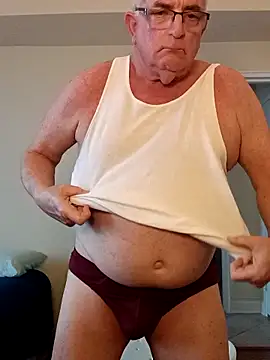 Snapshot of ShoreCock chatting on March 2025 06:44:02 PM ShoreCock online show from March 2025 06:44:02 PM