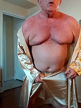 Snapshot of ShoreCock chatting on March 2025 10:28:02 PM ShoreCock online show from March 2025 10:28:02 PM