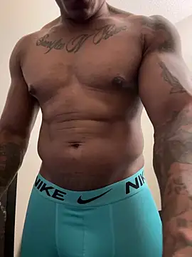 Snapshot of MidnightFlexxx chatting on November 2025 11:09:01 AM MidnightFlexxx online show from November 2025 11:09:01 AM