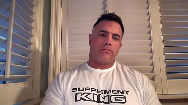 Snapshot of Bad_daddy21 chatting on October 2025 02:10:01 PM Bad daddy21 online show from October 2025 02:10:01 PM