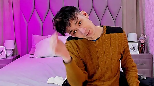 Snapshot of CalvinOwens chatting on January 2025 03:33:02 AM CalvinOwens online show from January 2025 03:33:02 AM