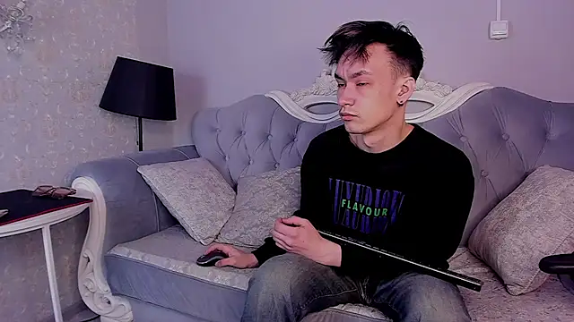 Snapshot of CalvinOwens chatting on February 2025 03:32:02 AM CalvinOwens online show from February 2025 03:32:02 AM