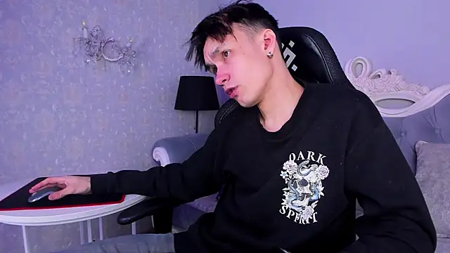 Snapshot of CalvinOwens chatting on February 2025 08:13:02 AM CalvinOwens online show from February 2025 08:13:02 AM