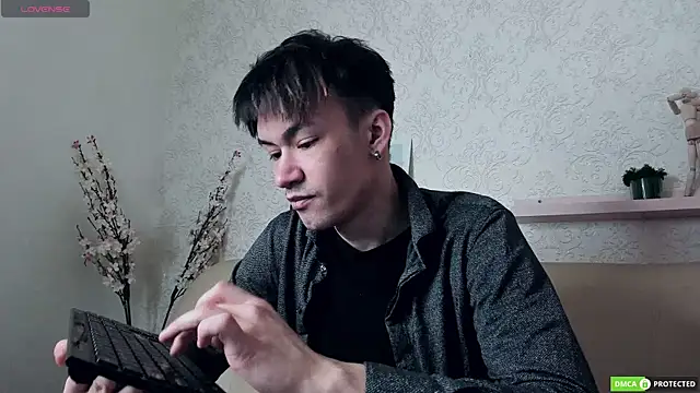 Snapshot of CalvinOwens chatting on February 2025 03:37:01 AM CalvinOwens online show from February 2025 03:37:01 AM