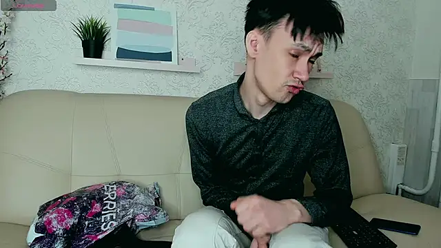 Snapshot of CalvinOwens chatting on February 2025 03:36:01 AM CalvinOwens online show from February 2025 03:36:01 AM