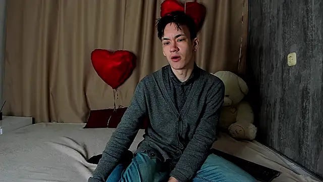 Snapshot of CalvinOwens chatting on February 2025 03:45:02 AM CalvinOwens online show from February 2025 03:45:02 AM