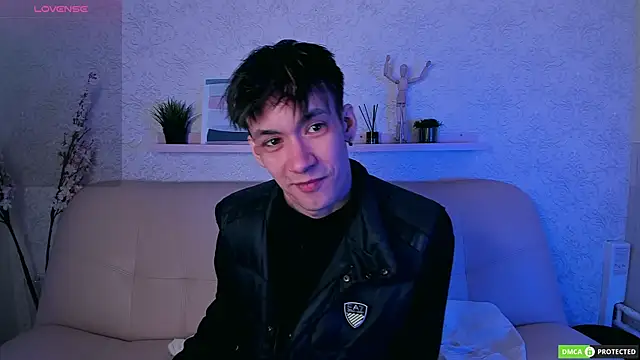 Snapshot of CalvinOwens chatting on February 2025 04:03:02 AM CalvinOwens online show from February 2025 04:03:02 AM