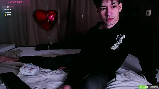 Snapshot of CalvinOwens chatting on February 2025 06:43:02 AM CalvinOwens online show from February 2025 06:43:02 AM