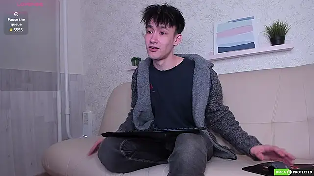 Snapshot of CalvinOwens chatting on March 2025 08:16:02 AM CalvinOwens online show from March 2025 08:16:02 AM