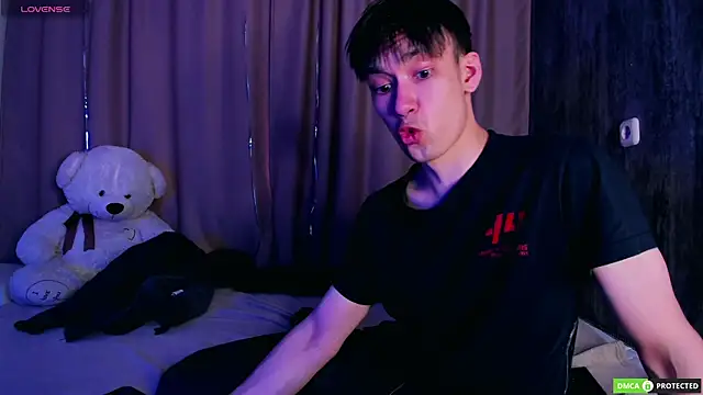 Snapshot of CalvinOwens chatting on March 2025 08:43:01 AM CalvinOwens online show from March 2025 08:43:01 AM