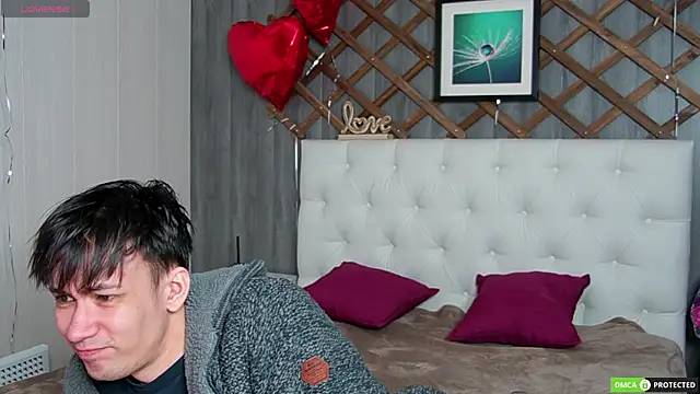 Snapshot of CalvinOwens chatting on March 2025 06:43:01 AM CalvinOwens online show from March 2025 06:43:01 AM