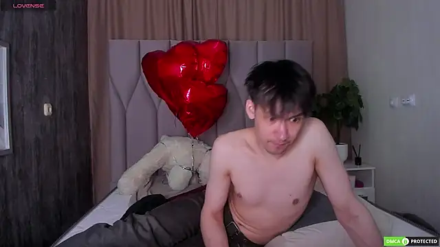 Snapshot of CalvinOwens chatting on March 2025 12:47:01 PM CalvinOwens online show from March 2025 12:47:01 PM