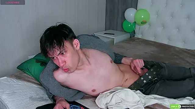 Snapshot of CalvinOwens chatting on March 2025 07:04:02 AM CalvinOwens online show from March 2025 07:04:02 AM