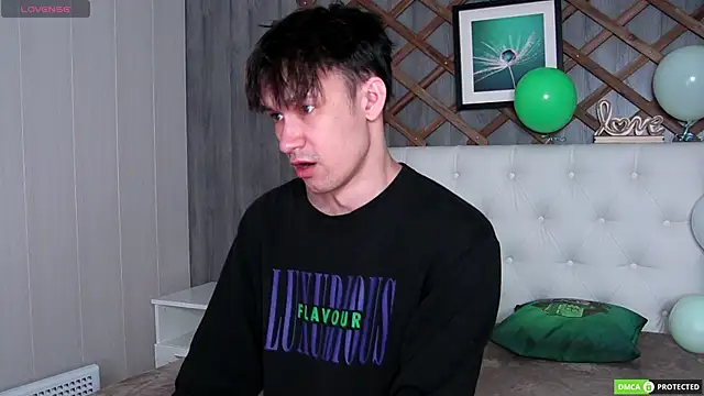 Snapshot of CalvinOwens chatting on March 2025 03:25:01 AM CalvinOwens online show from March 2025 03:25:01 AM