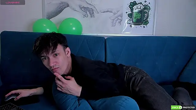 Snapshot of CalvinOwens chatting on March 2025 09:38:02 AM CalvinOwens online show from March 2025 09:38:02 AM