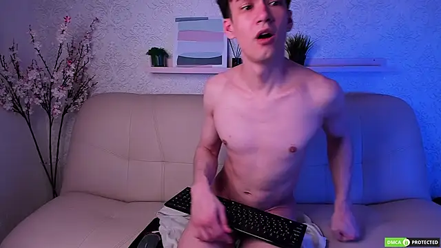 Snapshot of CalvinOwens chatting on March 2025 09:38:02 AM CalvinOwens online show from March 2025 09:38:02 AM