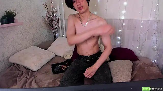 Snapshot of CalvinOwens chatting on September 2025 03:20:01 AM CalvinOwens online show from September 2025 03:20:01 AM