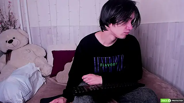 Snapshot of CalvinOwens chatting on October 2025 03:16:02 AM CalvinOwens online show from October 2025 03:16:02 AM