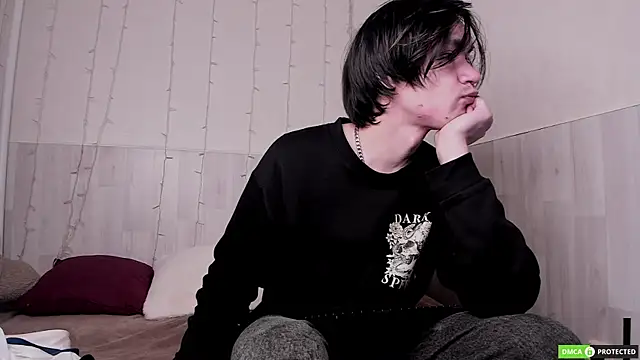 Snapshot of CalvinOwens chatting on October 2025 08:13:01 AM CalvinOwens online show from October 2025 08:13:01 AM