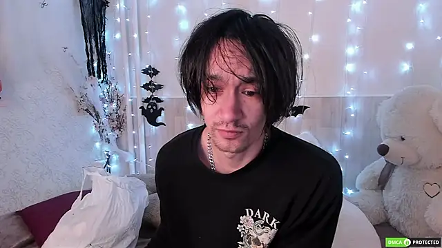 Snapshot of CalvinOwens chatting on November 2025 03:19:01 AM CalvinOwens online show from November 2025 03:19:01 AM