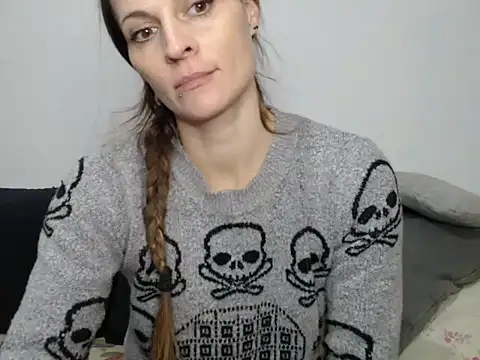 Snapshot of naikah714 chatting on December 2024 04:18:01 PM naikah714 online show from December 2024 04:18:01 PM