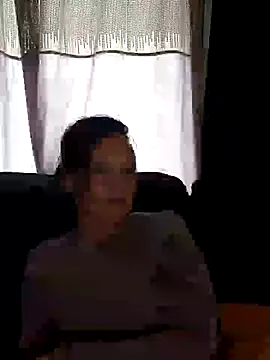 Snapshot of SidneyRaee chatting on February 2025 07:07:01 PM SidneyRaee online show from February 2025 07:07:01 PM