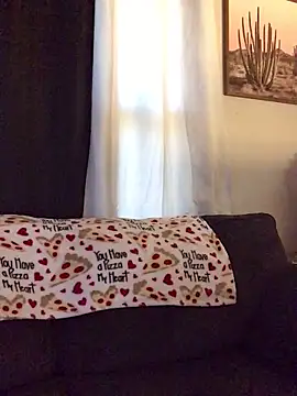 Snapshot of SidneyRaee chatting on February 2026 04:36:02 PM SidneyRaee online show from February 2026 04:36:02 PM