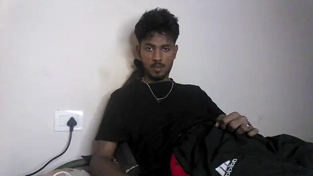 Snapshot of just_fucks chatting on October 2025 10:43:01 PM just fucks online show from October 2025 10:43:01 PM