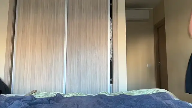 Snapshot of naughtyhollyxxxx chatting on October 2025 07:49:02 AM naughtyhollyxxxx online show from October 2025 07:49:02 AM