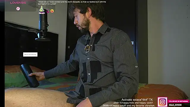 just maxii online show from February 2025 10:55:01 PM