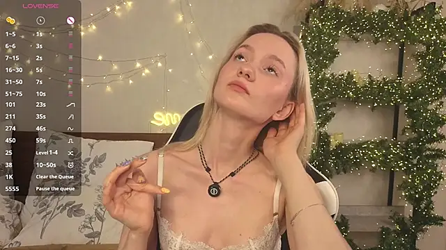 IdaValenti online show from May 2026 11:11:01 PM