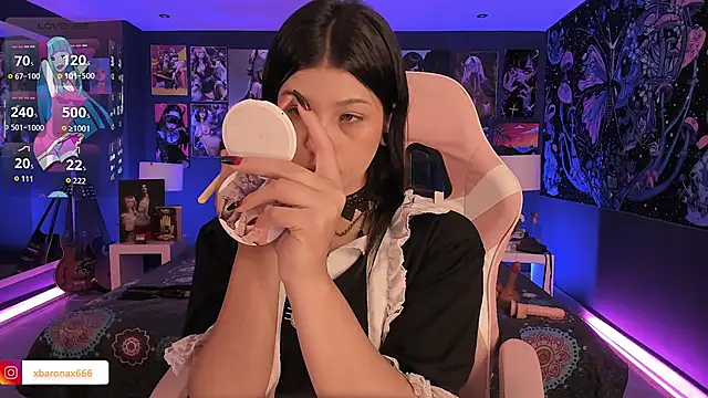 Snapshot of LanaKyutt chatting on November 2025 02:06:01 PM LanaKyutt online show from November 2025 02:06:01 PM