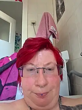 Snapshot of dieGeile0411 chatting on April 2026 11:15:01 AM dieGeile0411 online show from April 2026 11:15:01 AM