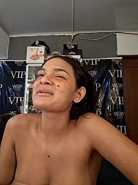 Snapshot of _frida1 chatting on March 2025 12:22:01 PM frida1 online show from March 2025 12:22:01 PM