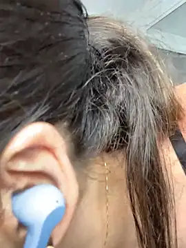 Snapshot of ImAlicee chatting on December 2024 01:58:02 AM ImAlicee online show from December 2024 01:58:02 AM