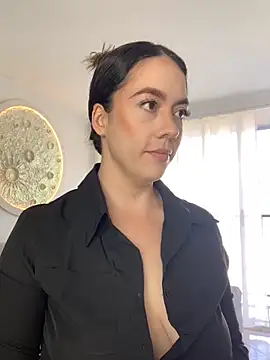 Snapshot of ImAlicee chatting on September 2025 08:45:02 PM ImAlicee online show from September 2025 08:45:02 PM