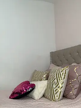 Snapshot of ImAlicee chatting on October 2025 10:09:01 PM ImAlicee online show from October 2025 10:09:01 PM