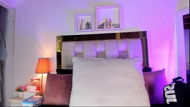 emmy r online show from January 2026 12:07:01 PM