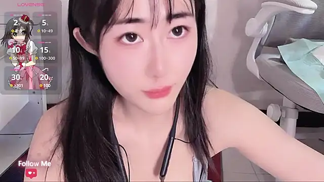 qiqi-- online show from December 2024 04:14:02 PM