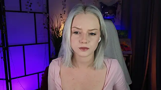 ImBonBon online show from September 2025 11:07:01 PM