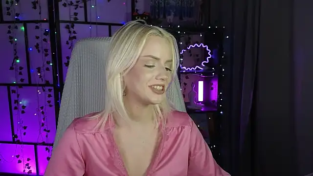 ImBonBon online show from April 2026 08:17:02 PM
