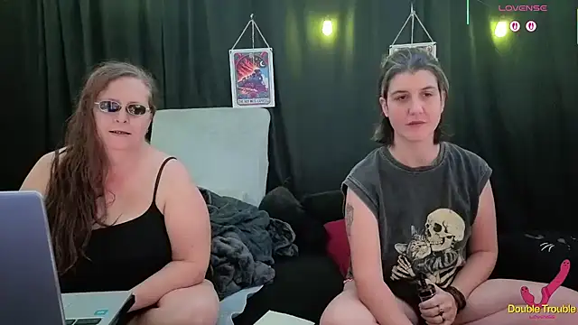 Snapshot of Sexy_Mama-69 chatting on December 2025 07:09:01 PM Sexy Mama-69 online show from December 2025 07:09:01 PM