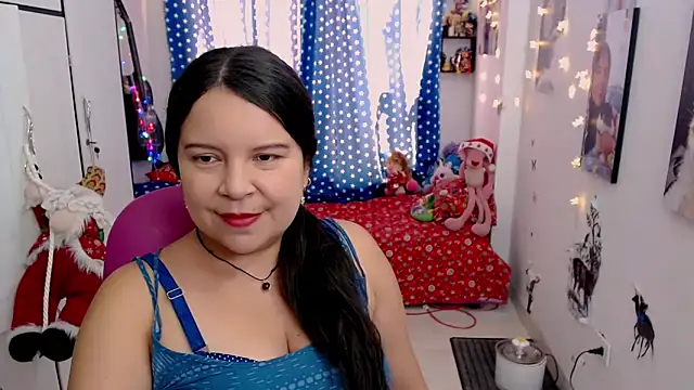 Snapshot of claryssa_ chatting on December 2024 07:07:02 PM claryssa online show from December 2024 07:07:02 PM