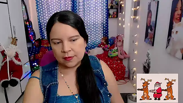 Snapshot of claryssa_ chatting on December 2024 08:10:02 PM claryssa online show from December 2024 08:10:02 PM