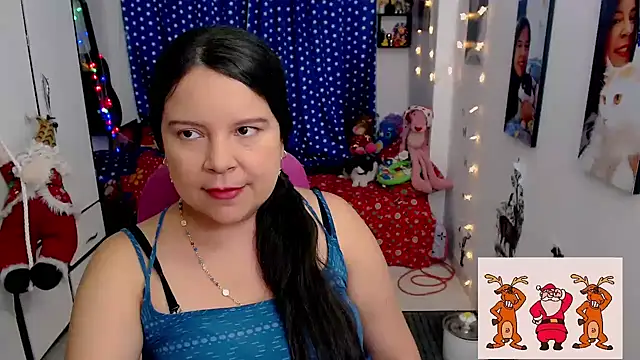 Snapshot of claryssa_ chatting on December 2024 11:45:02 PM claryssa online show from December 2024 11:45:02 PM