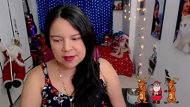 Snapshot of claryssa_ chatting on December 2024 10:57:02 PM claryssa online show from December 2024 10:57:02 PM