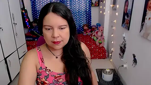 Snapshot of claryssa_ chatting on January 2025 07:49:01 PM claryssa online show from January 2025 07:49:01 PM