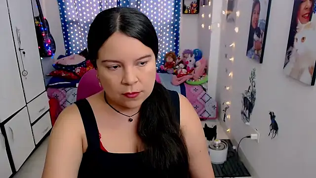 Snapshot of claryssa_ chatting on January 2025 06:12:02 PM claryssa online show from January 2025 06:12:02 PM